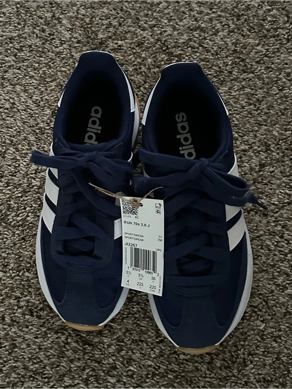 adidas Navy & White Run 70s 2.0 Low-Top Sneakers